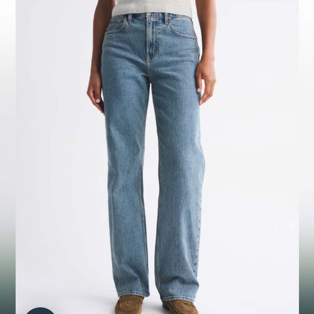 Abercrombie & Fitch High Rise 90's Relaxed Jeans Curve Love - Medium Blue